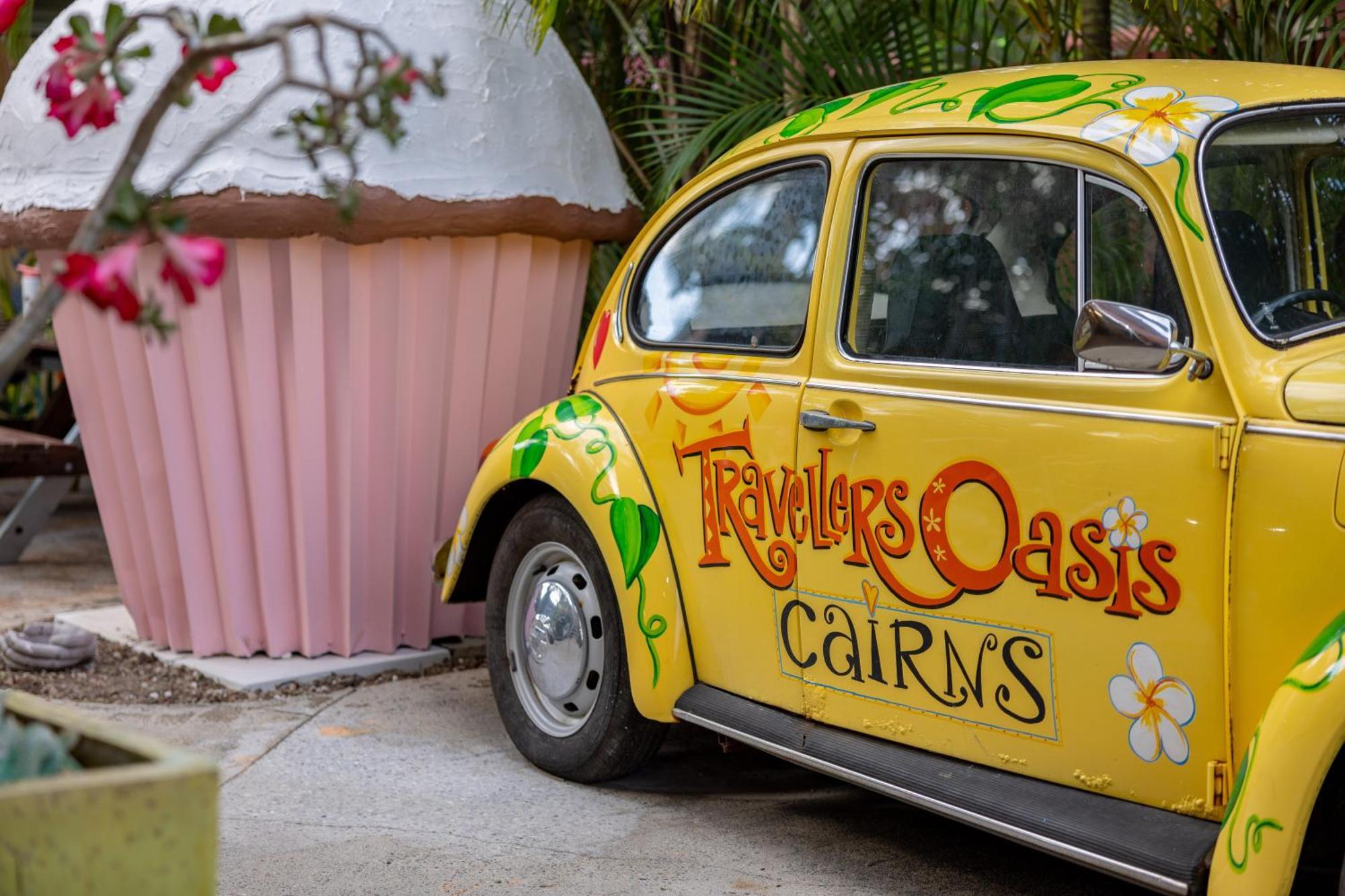 Travellers Oasis Hostel Cairns Exterior photo